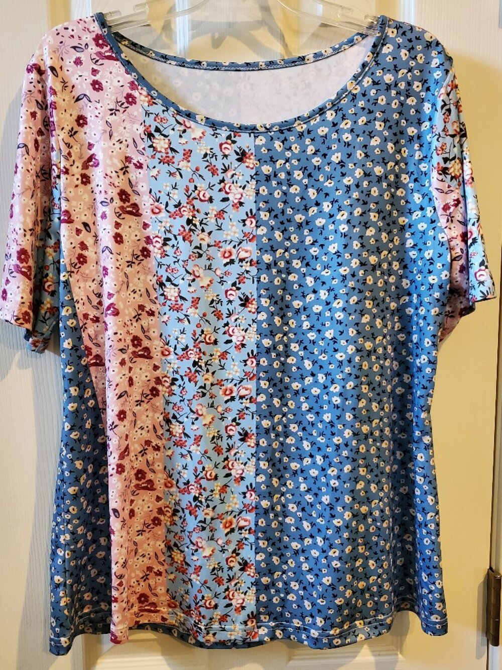 Floral Patchwork Tee w/Crew Neck